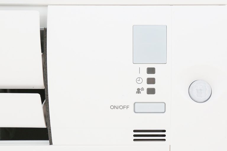 may-lanh-daikin-ftkc60uvmv-7-org_609d89757c604ac19b86fab66eb5addd.jpg