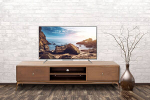 tivi-led-4k-tcl-55p725-9-org.jpg
